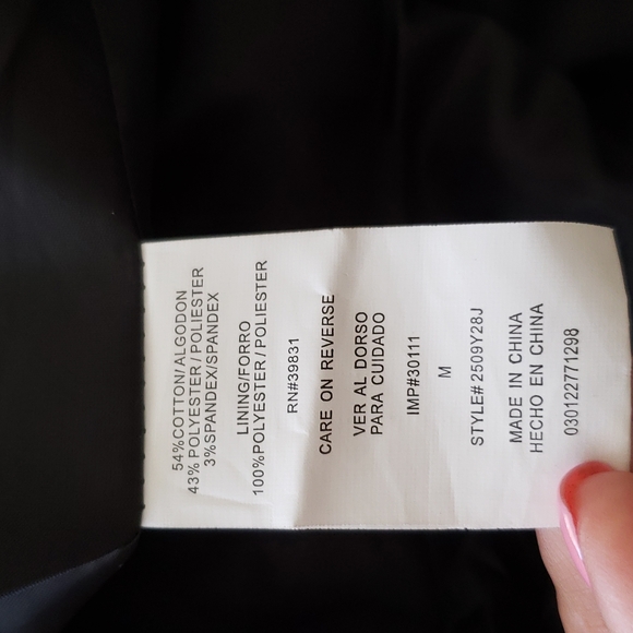 Coat - Picture 4 of 4